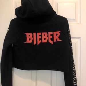 Justin Bieber cropped hoodie